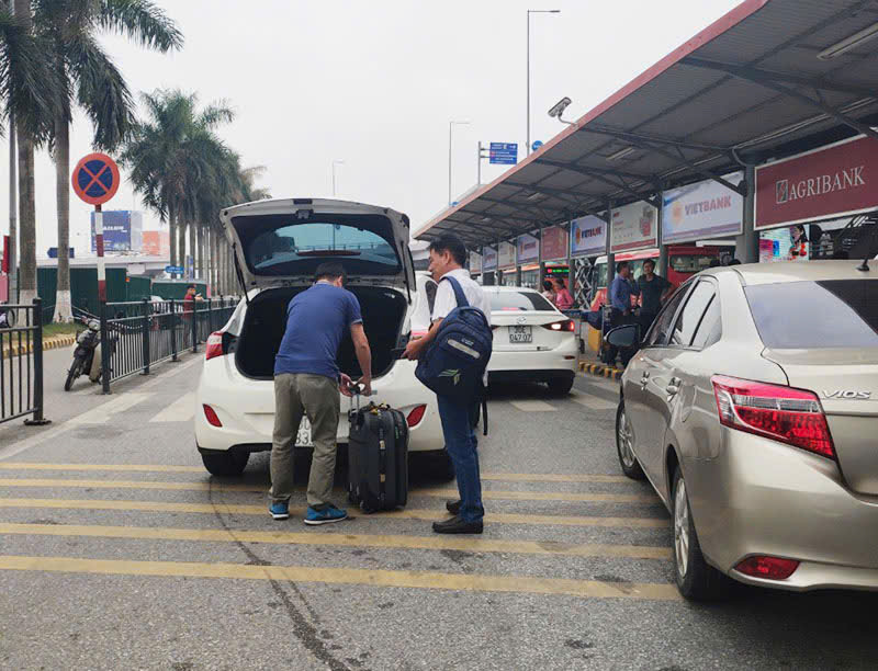 Hanoi airport transfer 2 Hanoi airport transfer 2